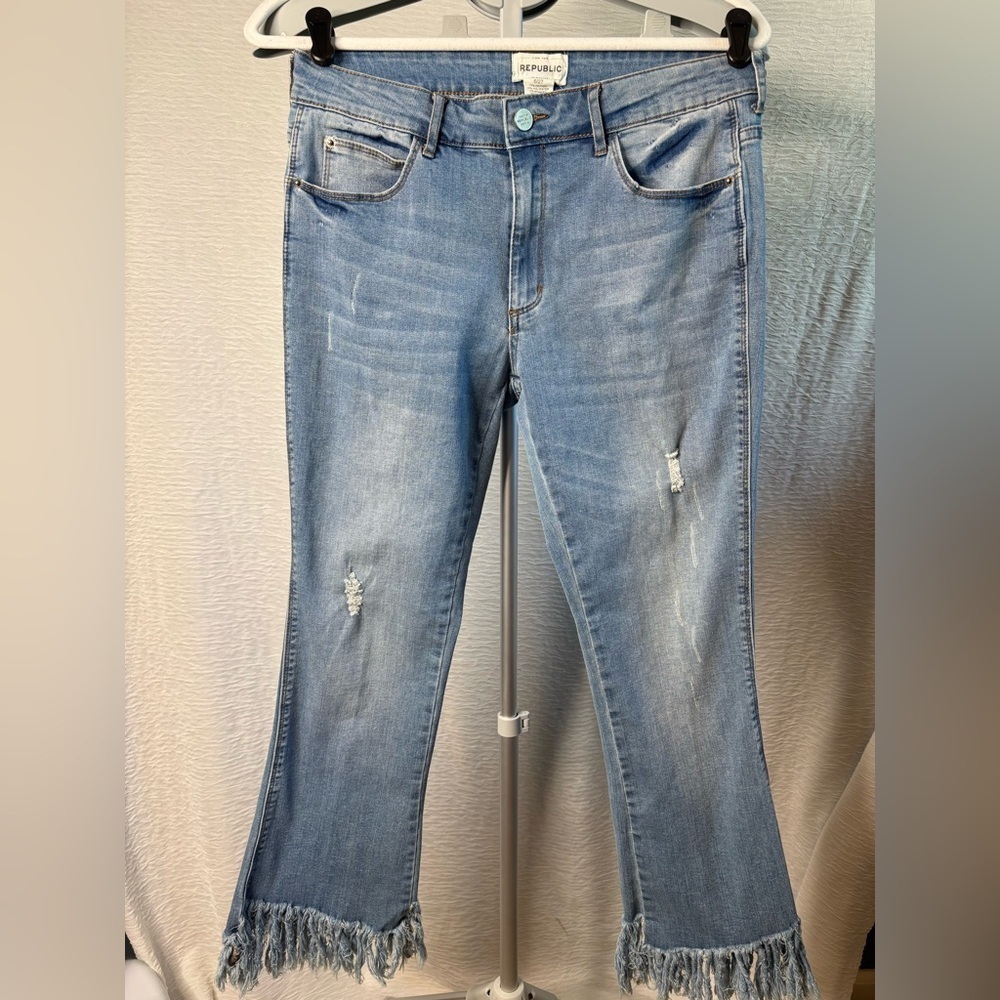 For The Republic Cropped Fringed Hem Flare Jeans – Size 27
